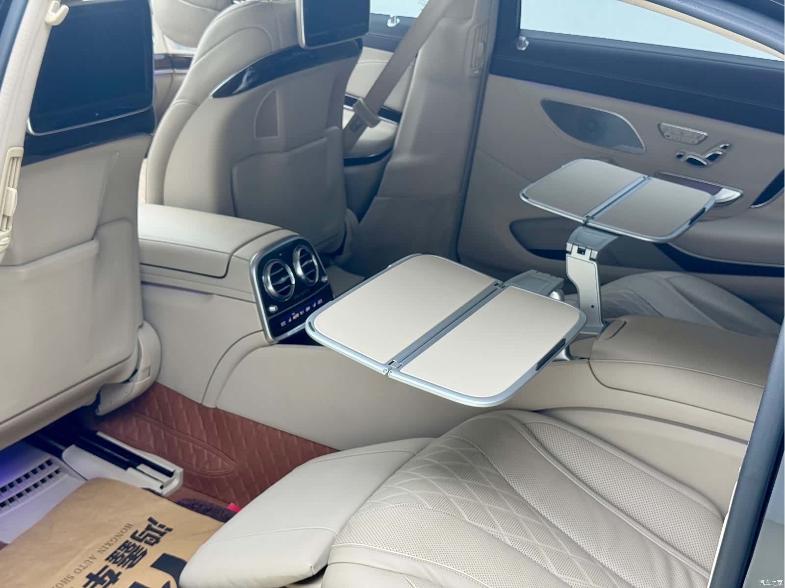 Maybach S-Class, 2015 15