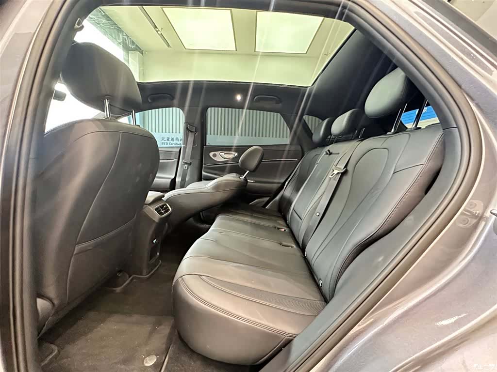 BYD HiAce, 2026 11