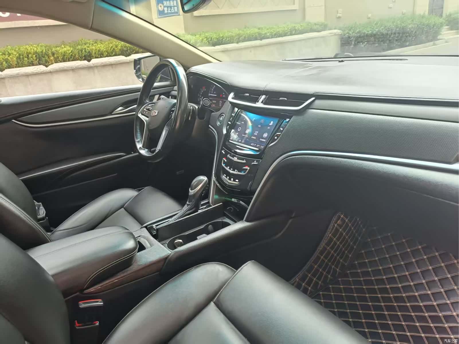 Cadillac XTS, 2019 10