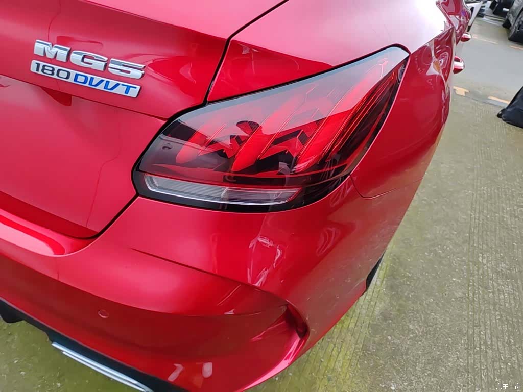 MG MG5, 2021 8
