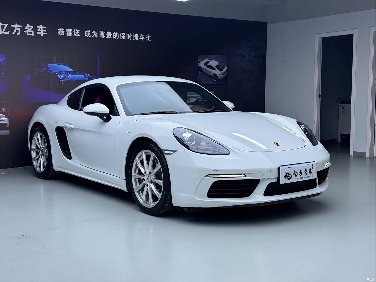 Porsche Cayman, 2018 3