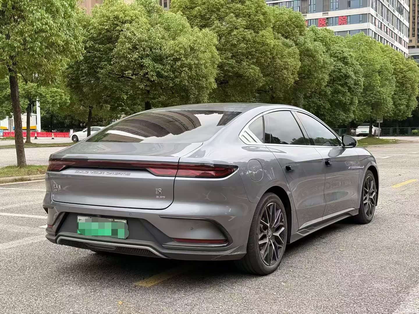 BYD Han, 2022 8