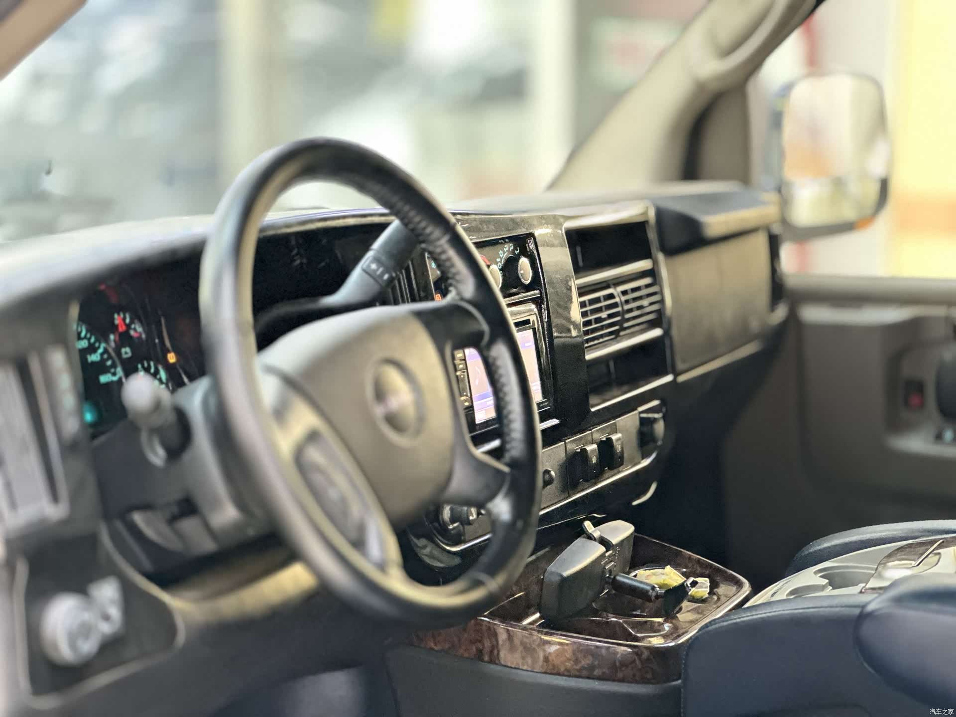 GMC SAVANA, 2016 6