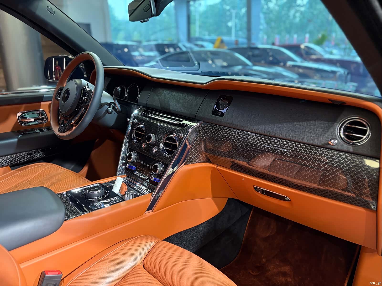 Rolls-Royce Cullinan, 2020 16