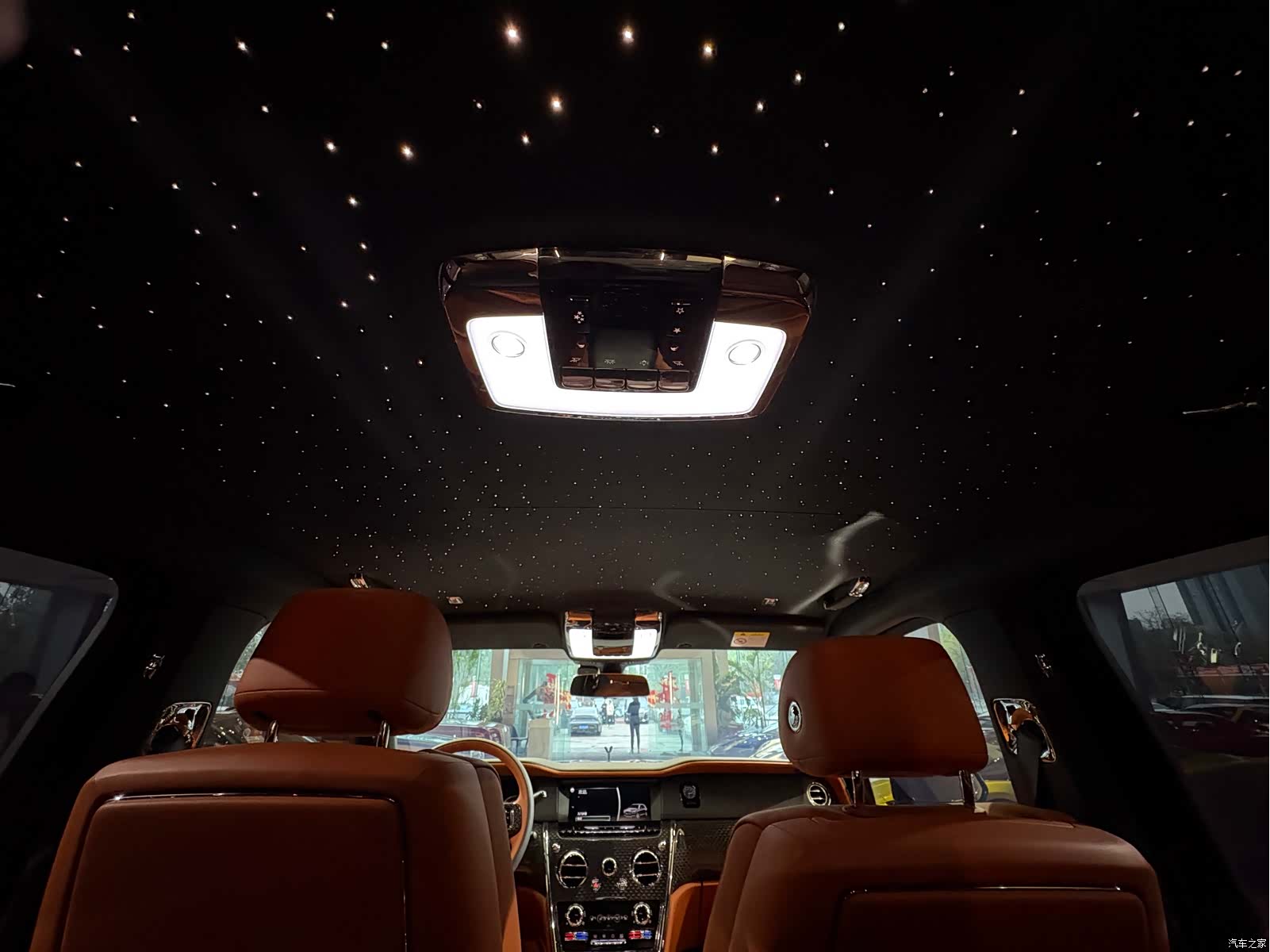 Rolls-Royce Cullinan, 2020 23