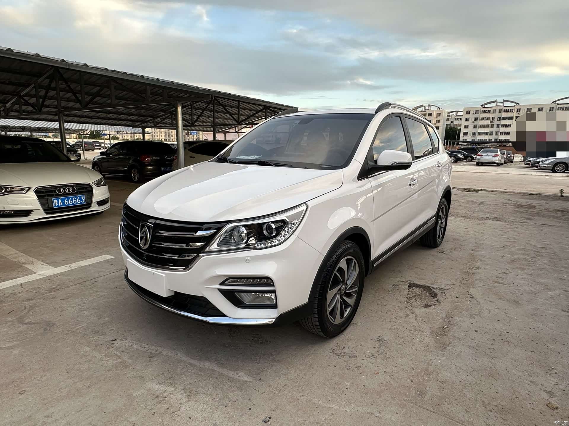 Wuling 560, 2018 1