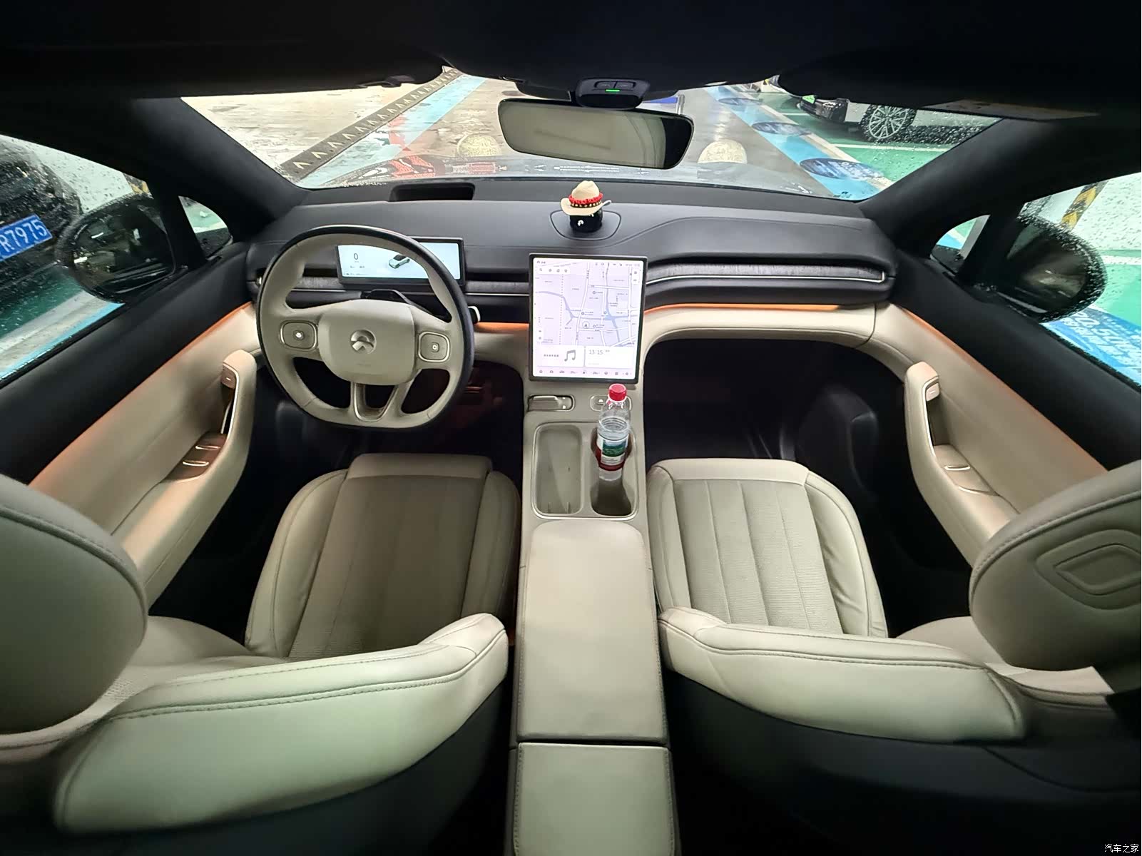 NIO ES6, 2023 8