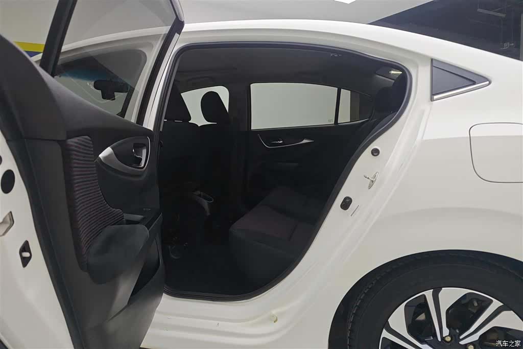 Honda Crider, 2017 11