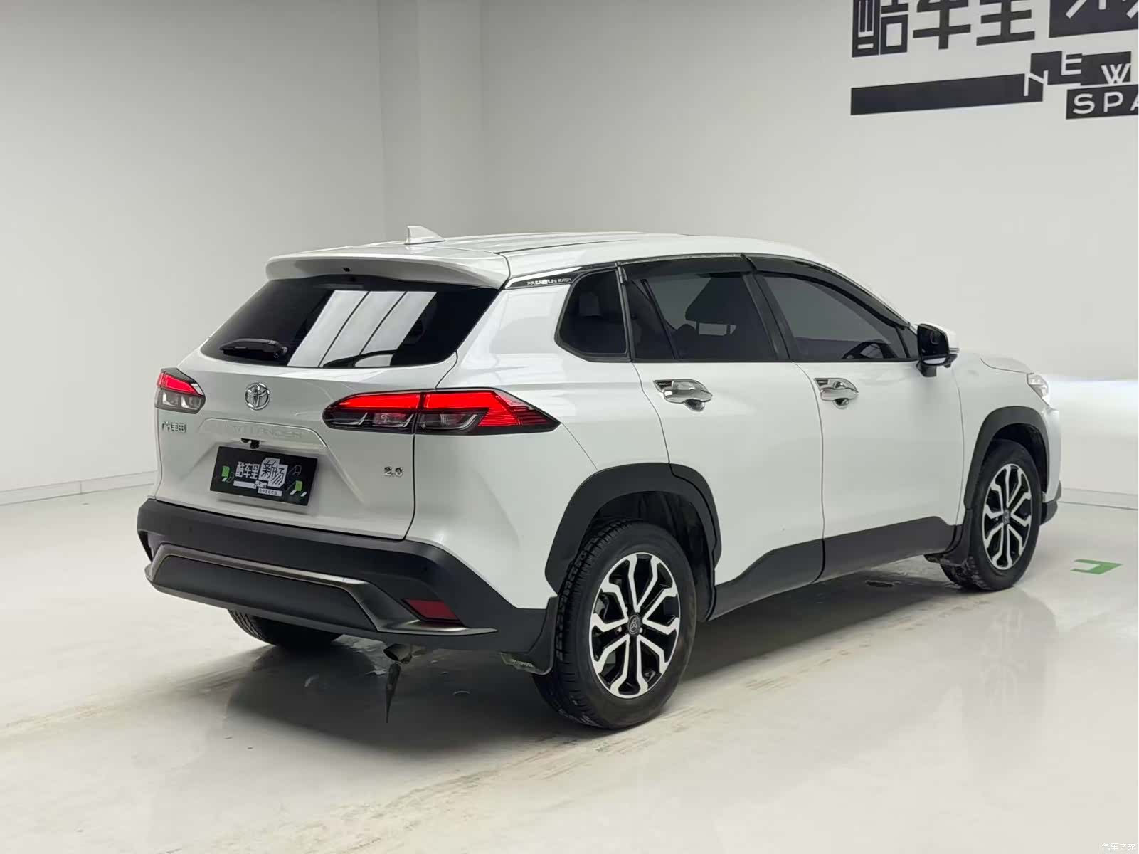 Toyota Frontlander, 2023 4