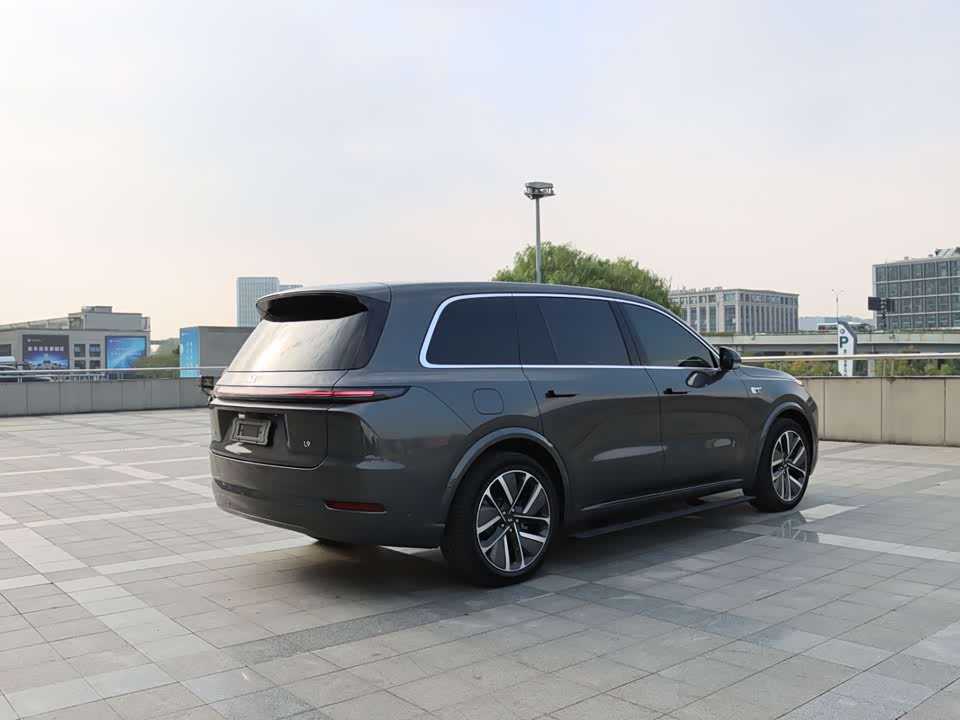 Li Auto Ideal L9
