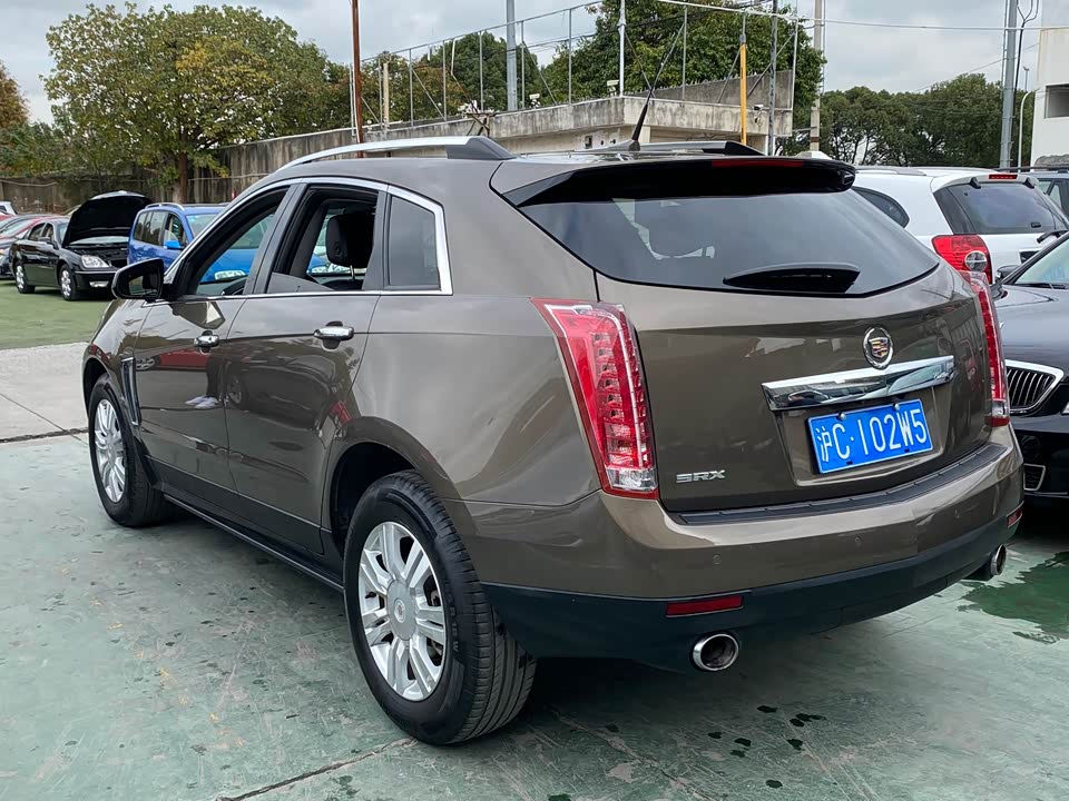 Cadillac SRX
