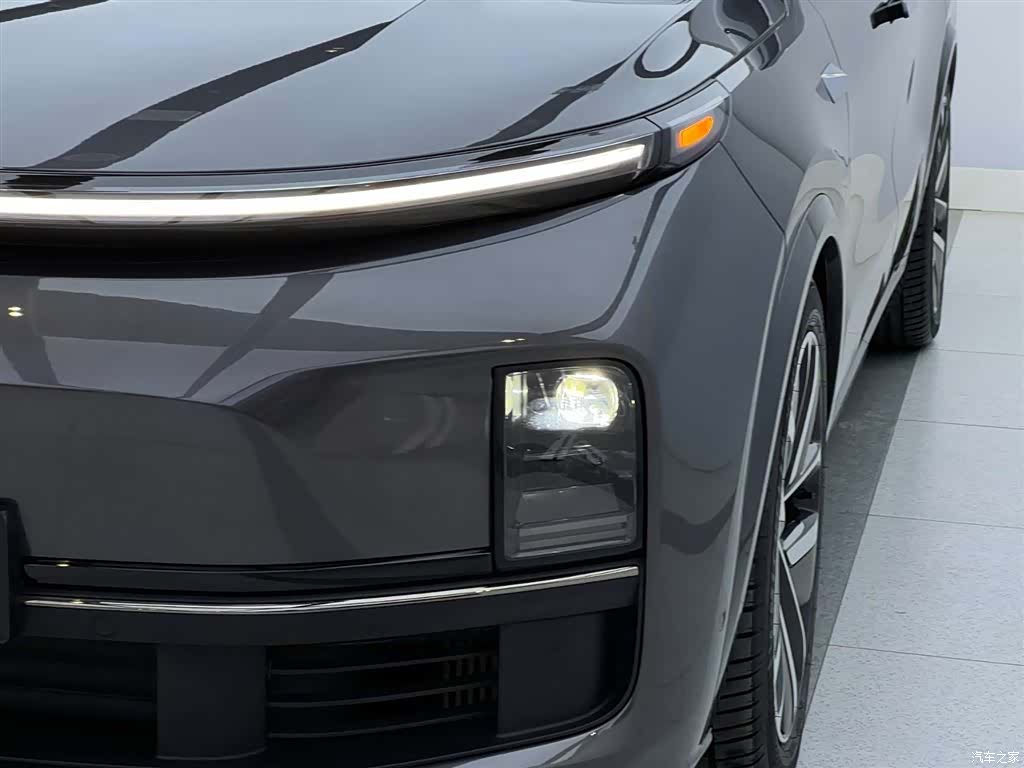 Li Auto L9, 2024 6