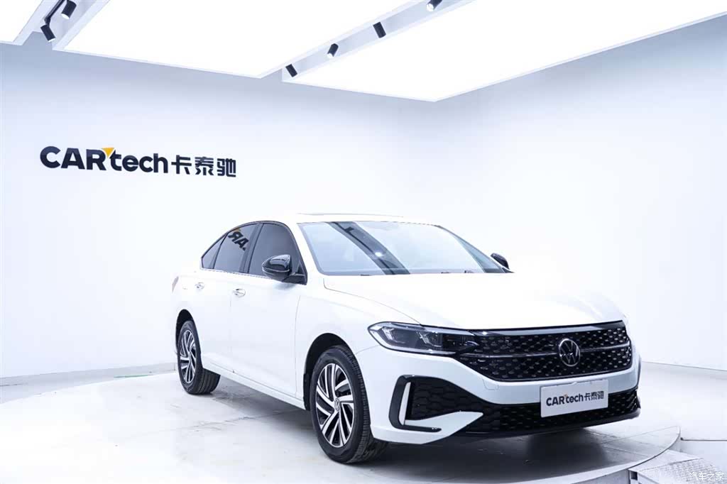 Volkswagen Lavida, 2022 2