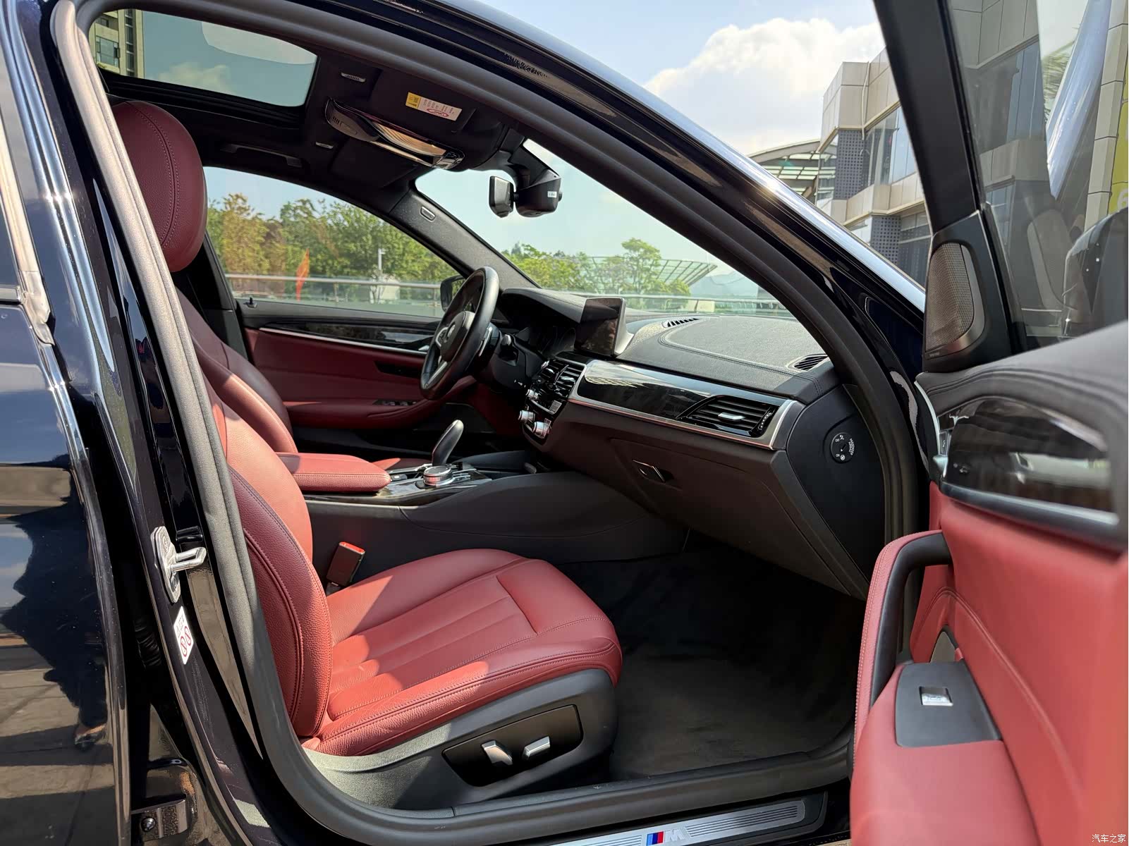 BMW 5 Series, 2019 22