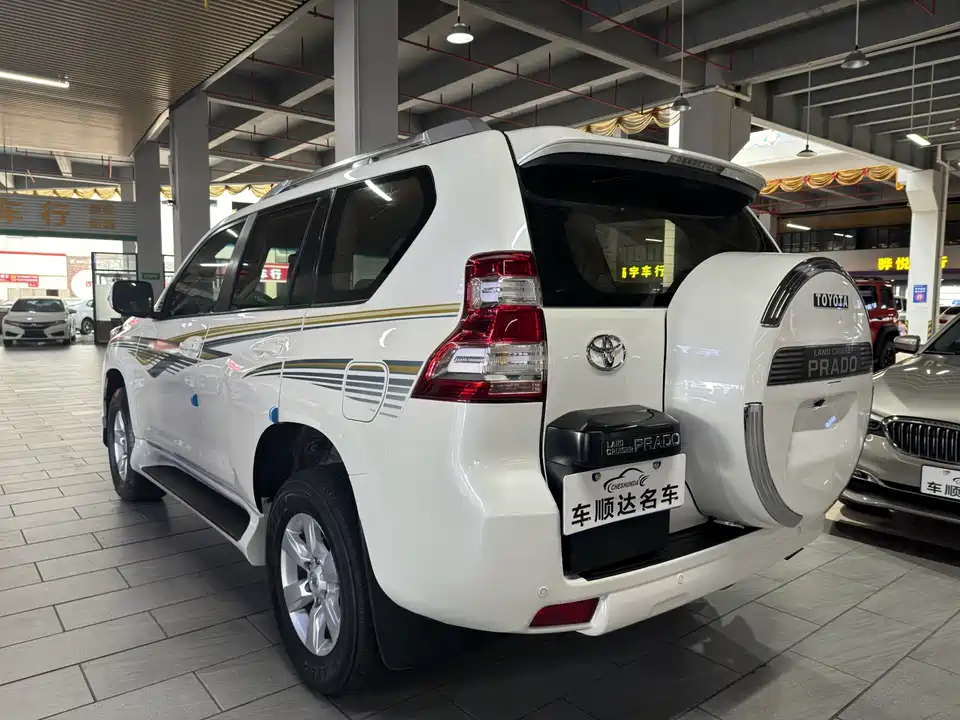 Toyota Prado