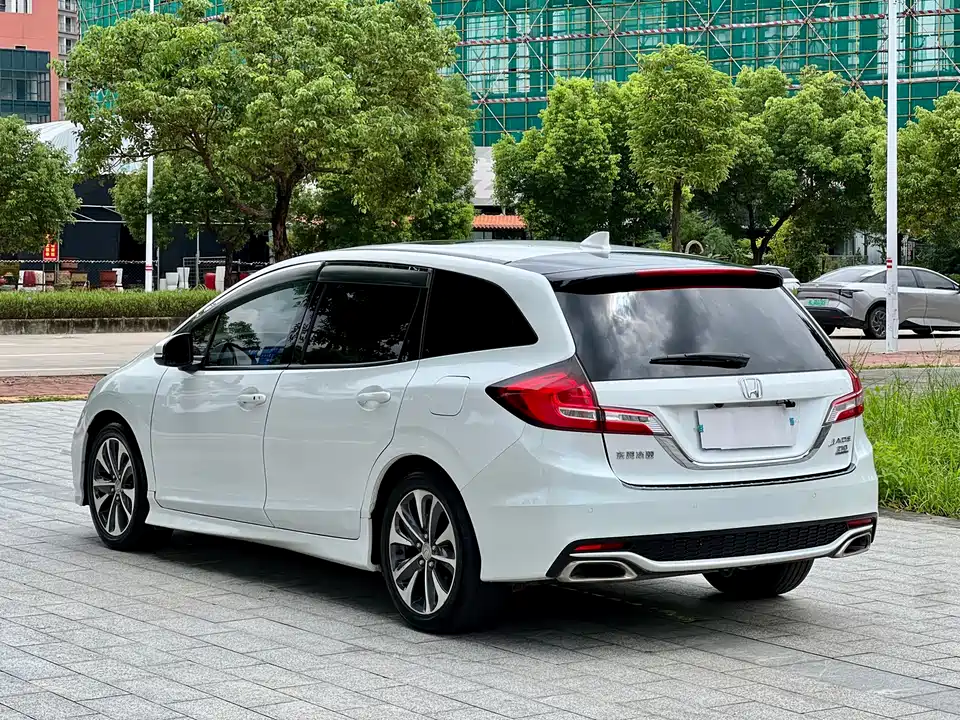 Honda Jade