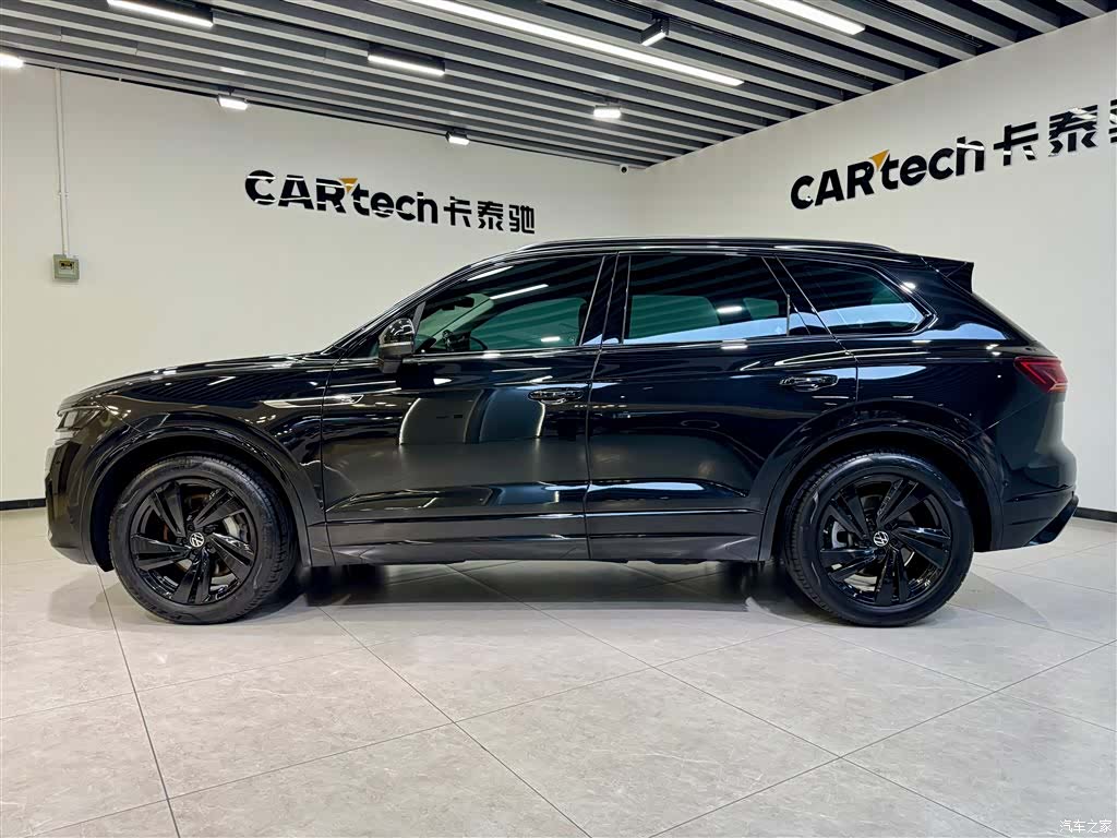 Volkswagen Touareg, 2023 7