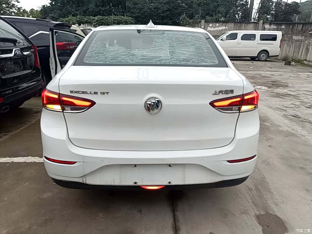 Buick V, 2017 6