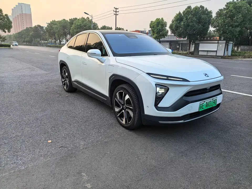 NIO EC6