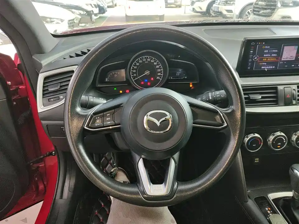 Mazda CX-4
