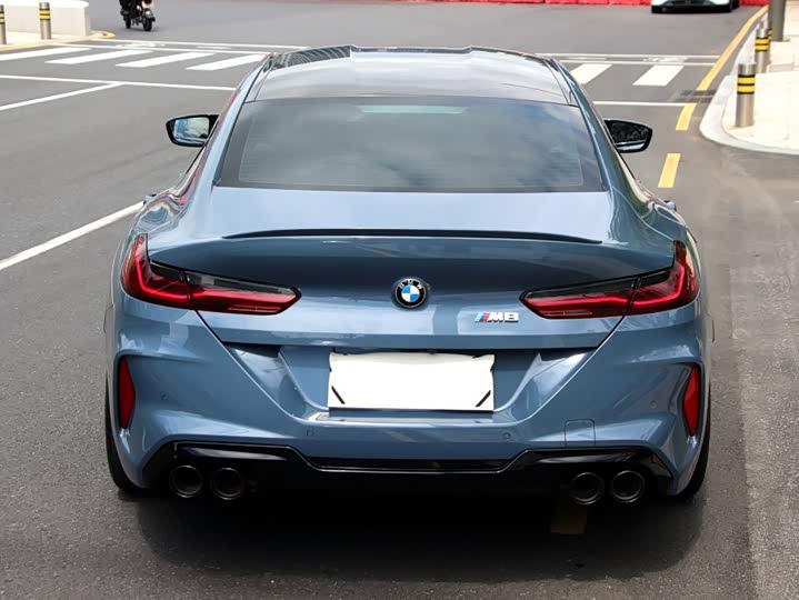 BMW M8 2022 M8 si men Gran Coupe