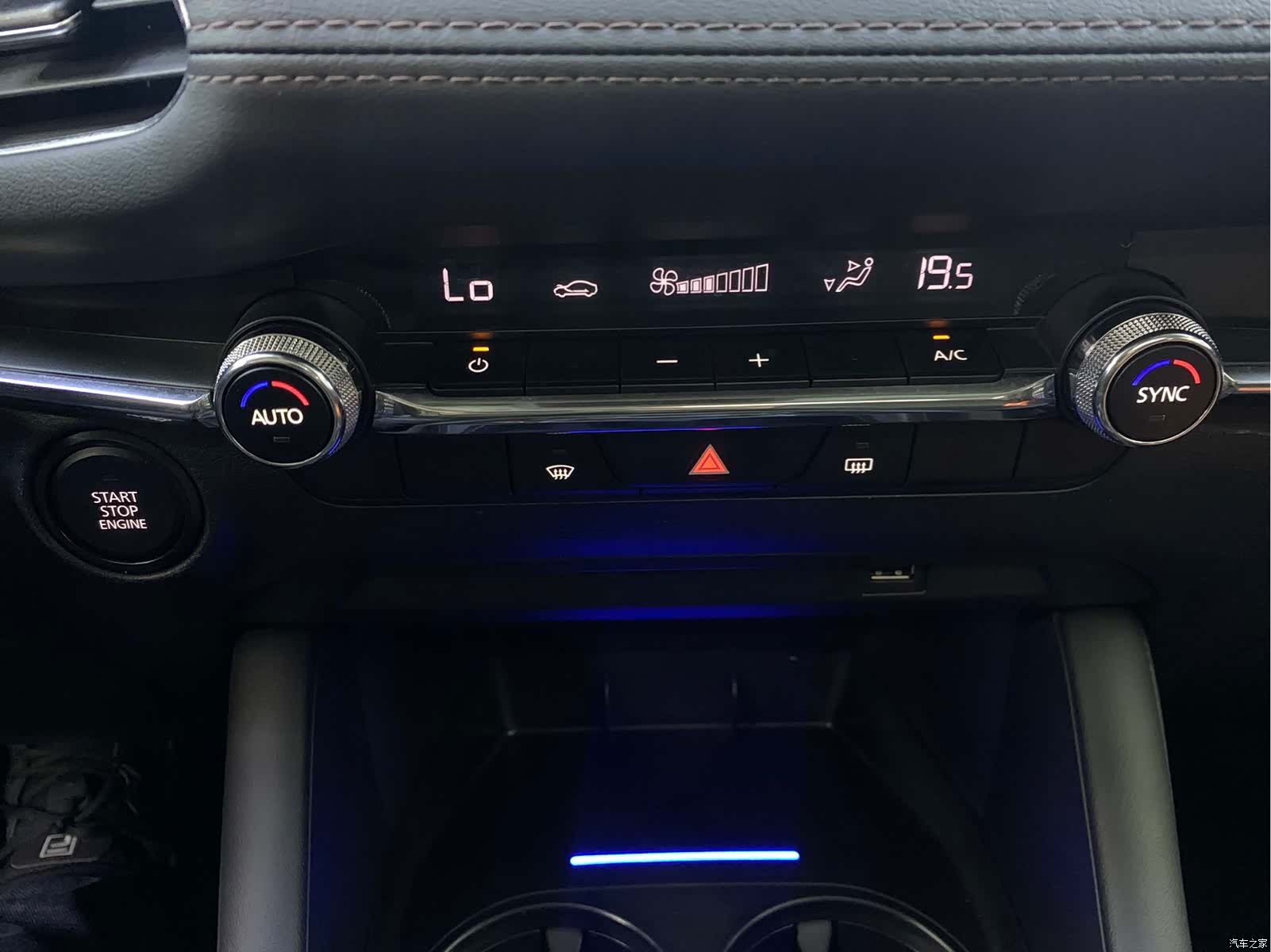 Mazda Mazda3, 2022 17