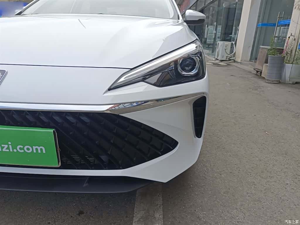 Roewe i5, 2025 24