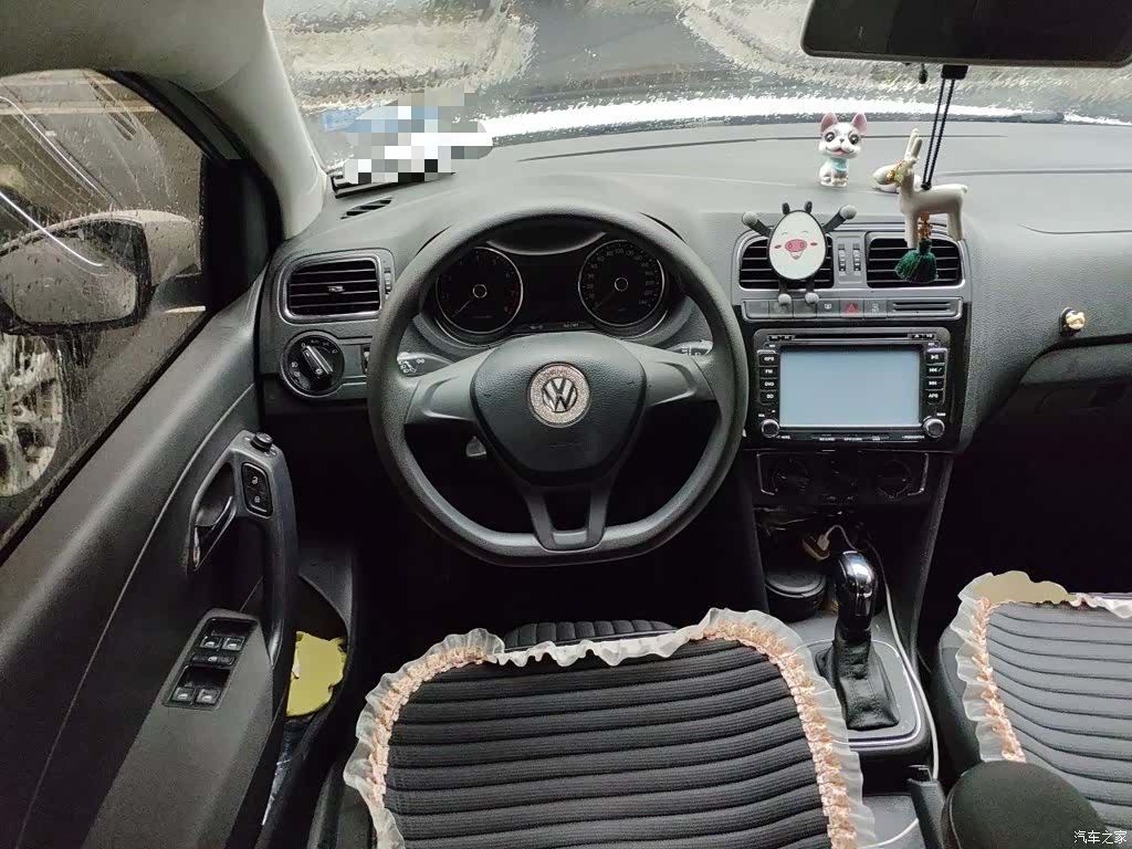 Volkswagen Polo, 2015 6