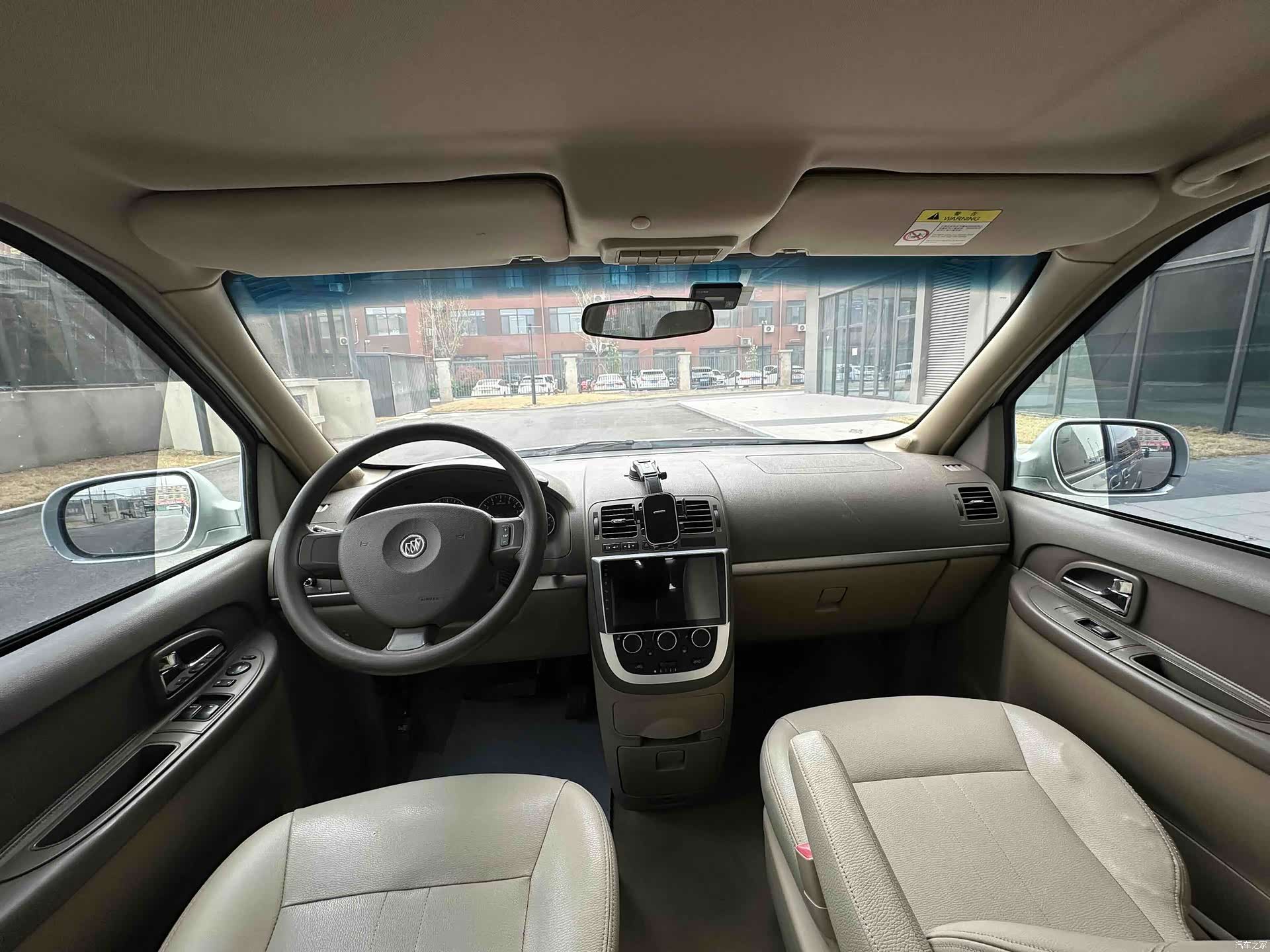 Buick GL8, 2015 19