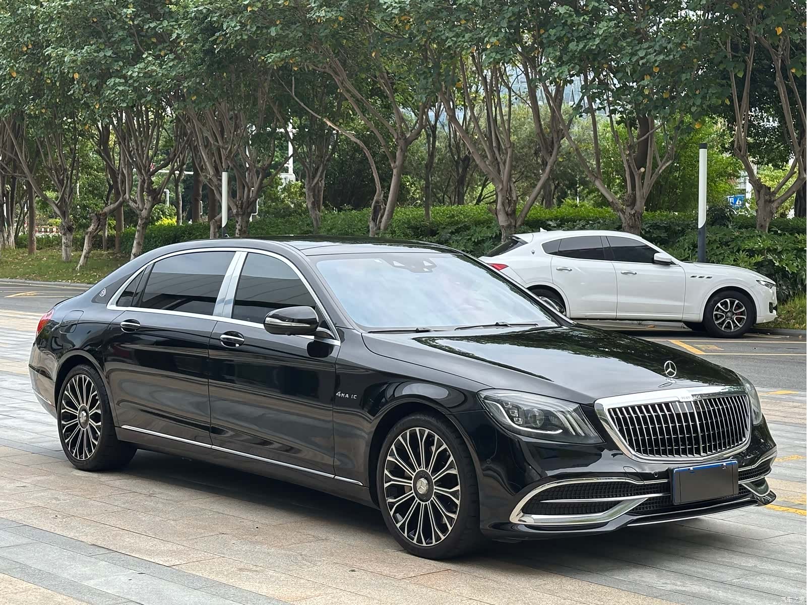 Maybach S-Class, 2020 3