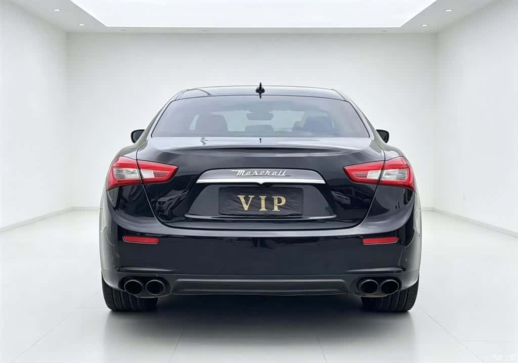 Maserati Ghibli, 2015 8