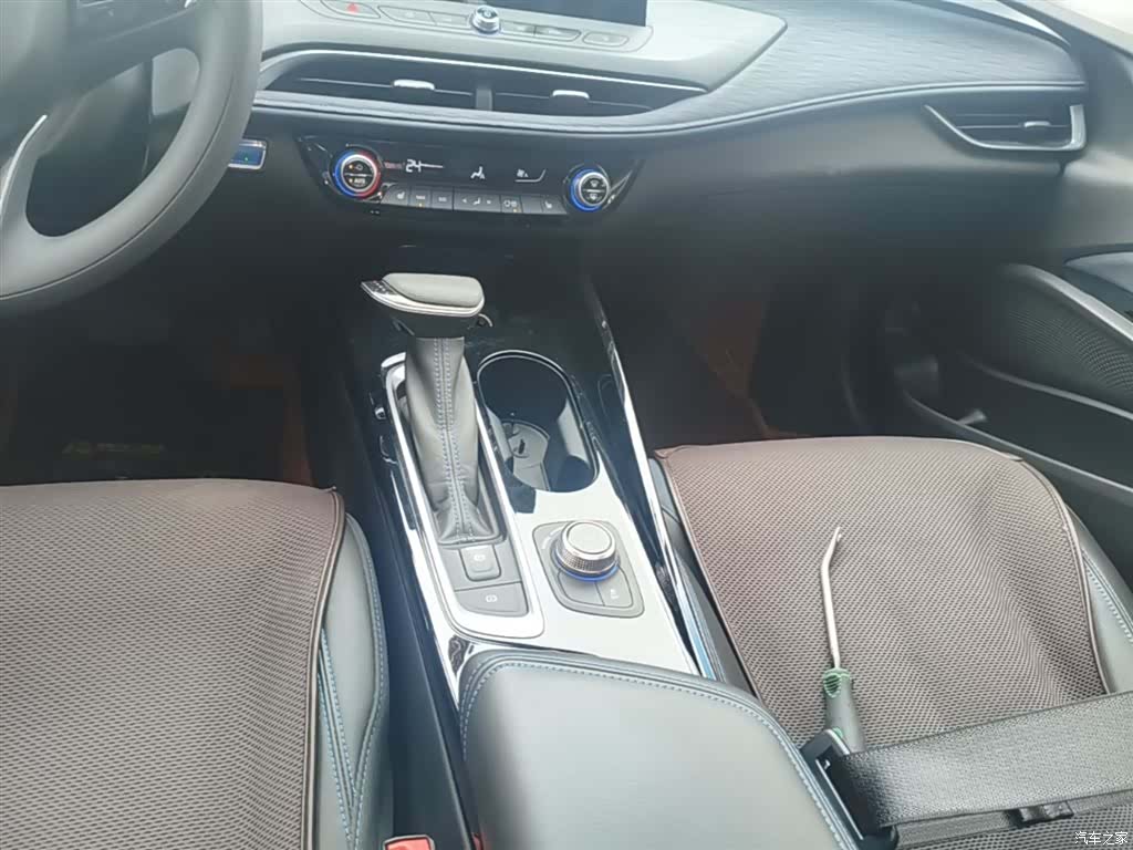 Buick Velite, 2021 14