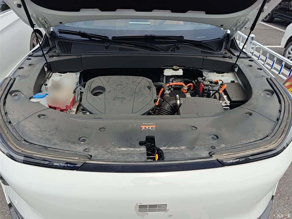 Geely Galaxy L7, 2025 20