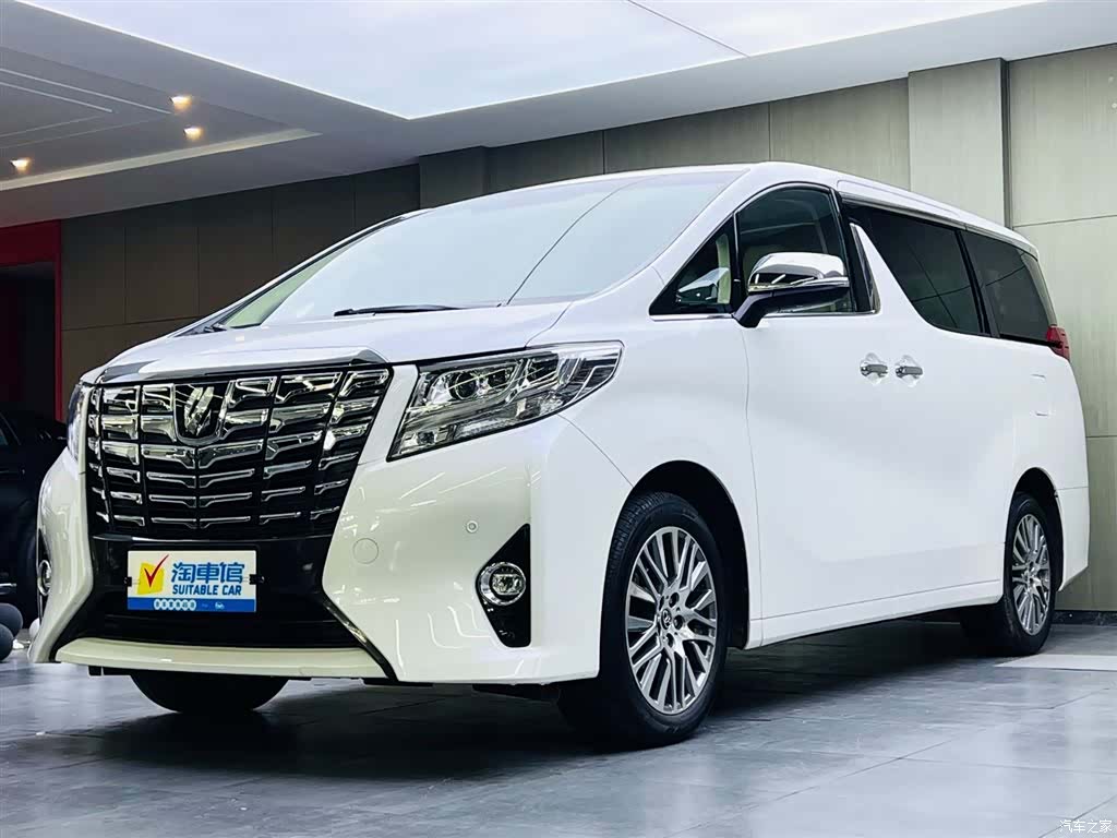 Toyota Alphard, 2017 1