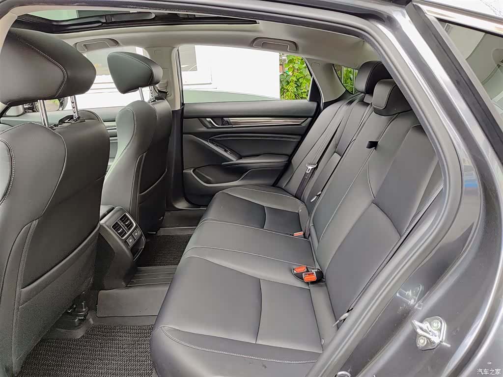 Honda Accord, 2022 8