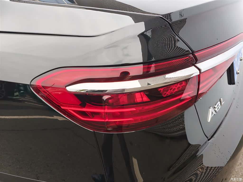 Audi A8L, 2024 11