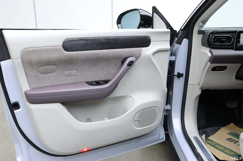 Leapmotor C11, 2023 12