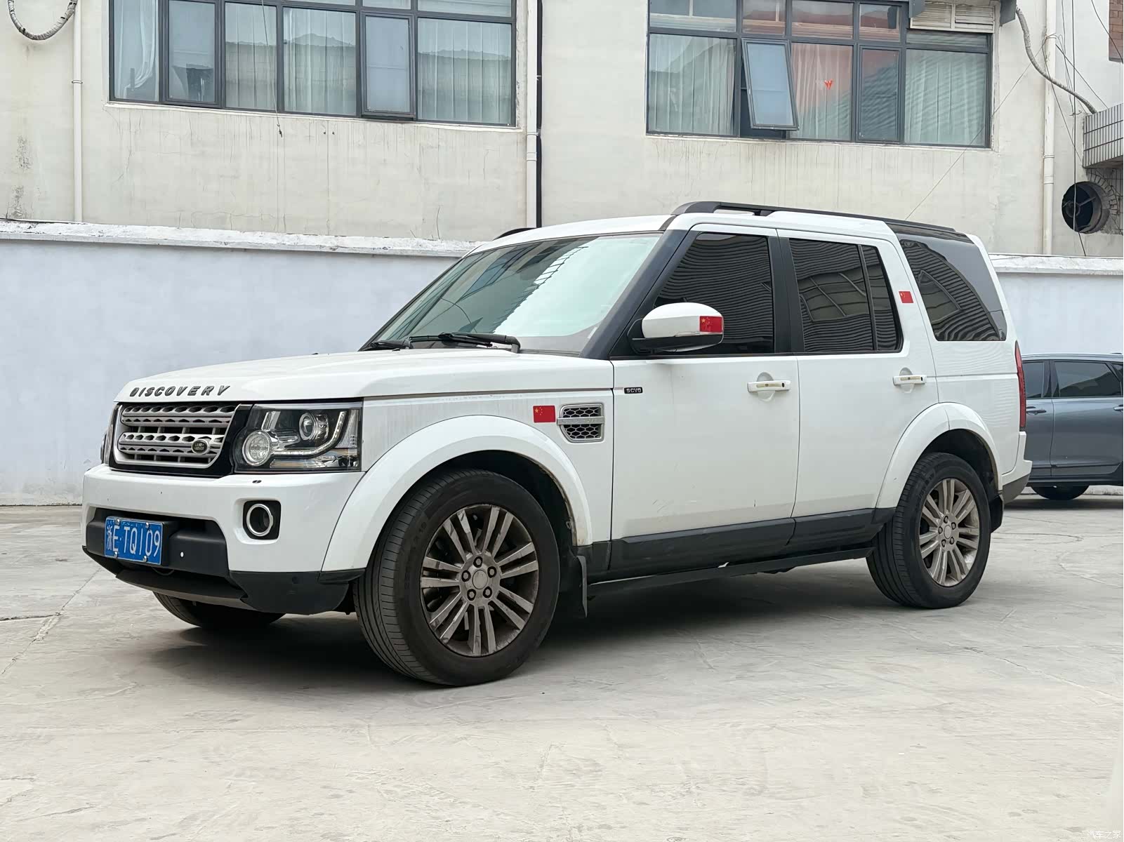 Land Rover Discovery, 2015 1