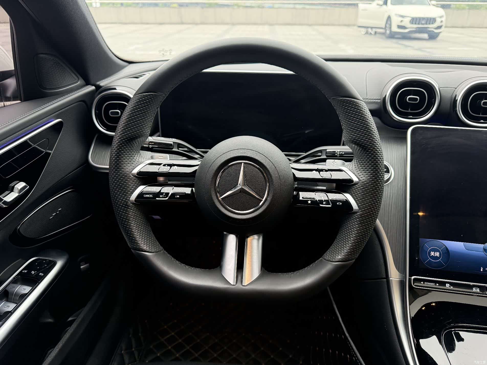 Mercedes-Benz C-Class, 2022 20