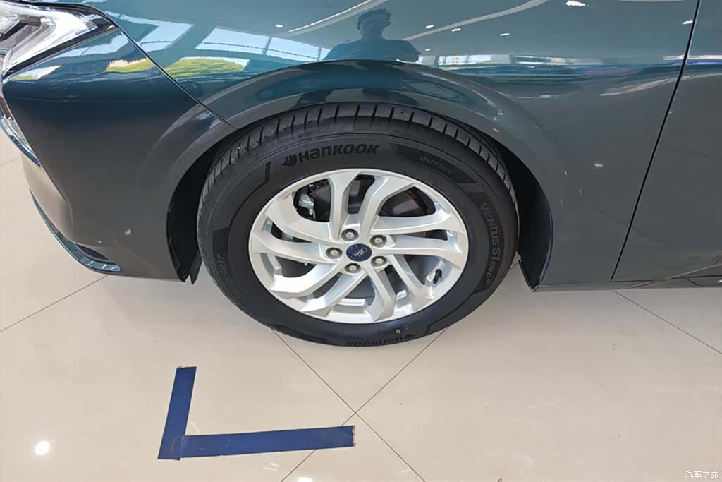 Ford Mondeo, 2024 6
