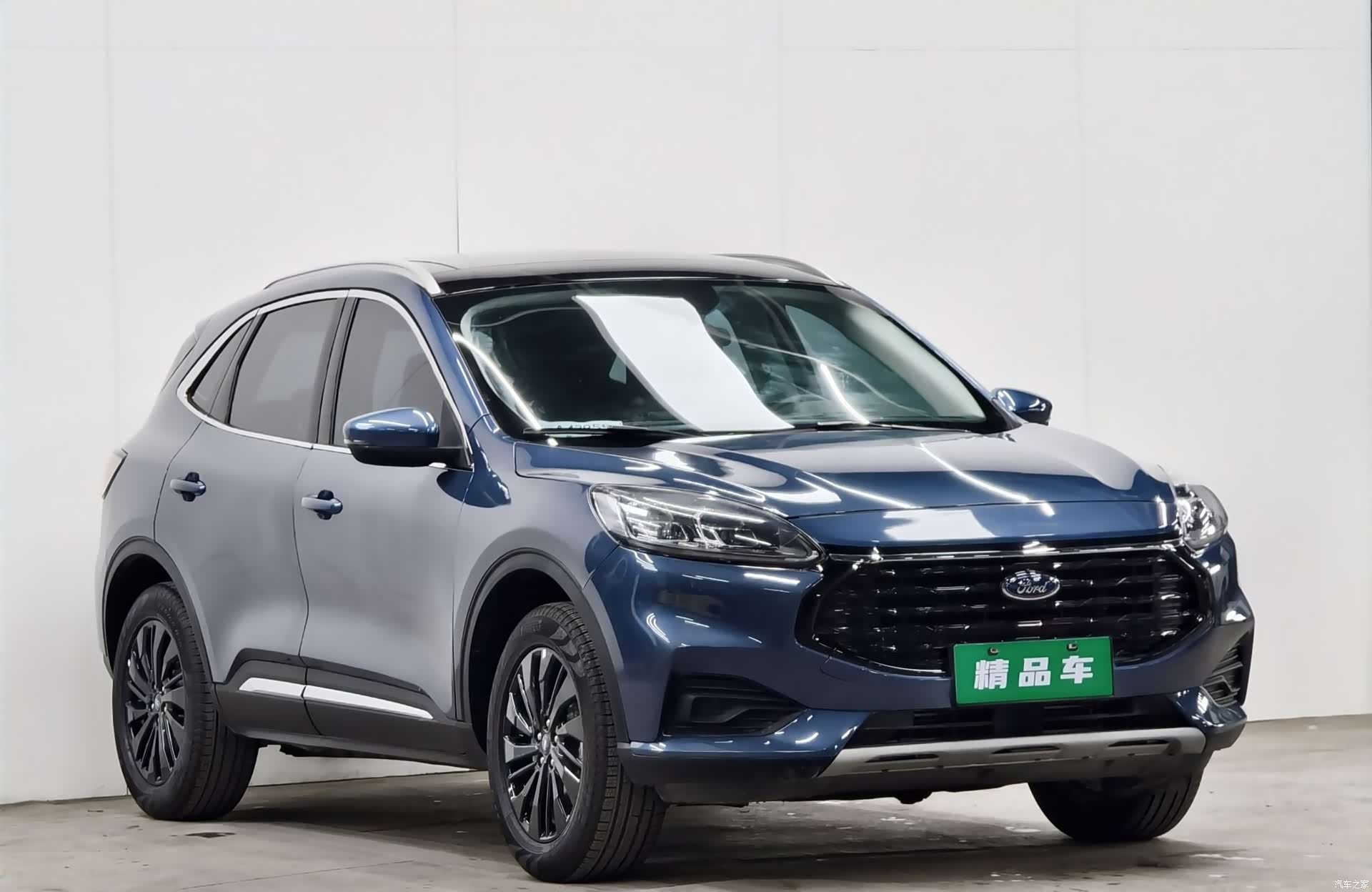 Ford Escape, 2025 3