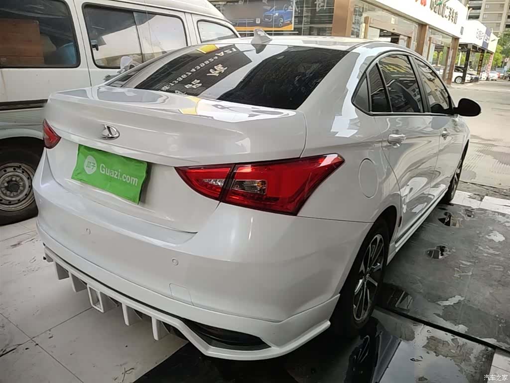 Chery 5, 2022 7