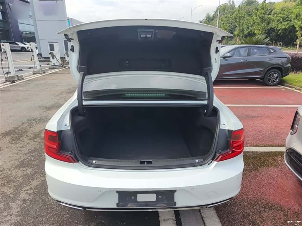 Volvo S90, 2020 19