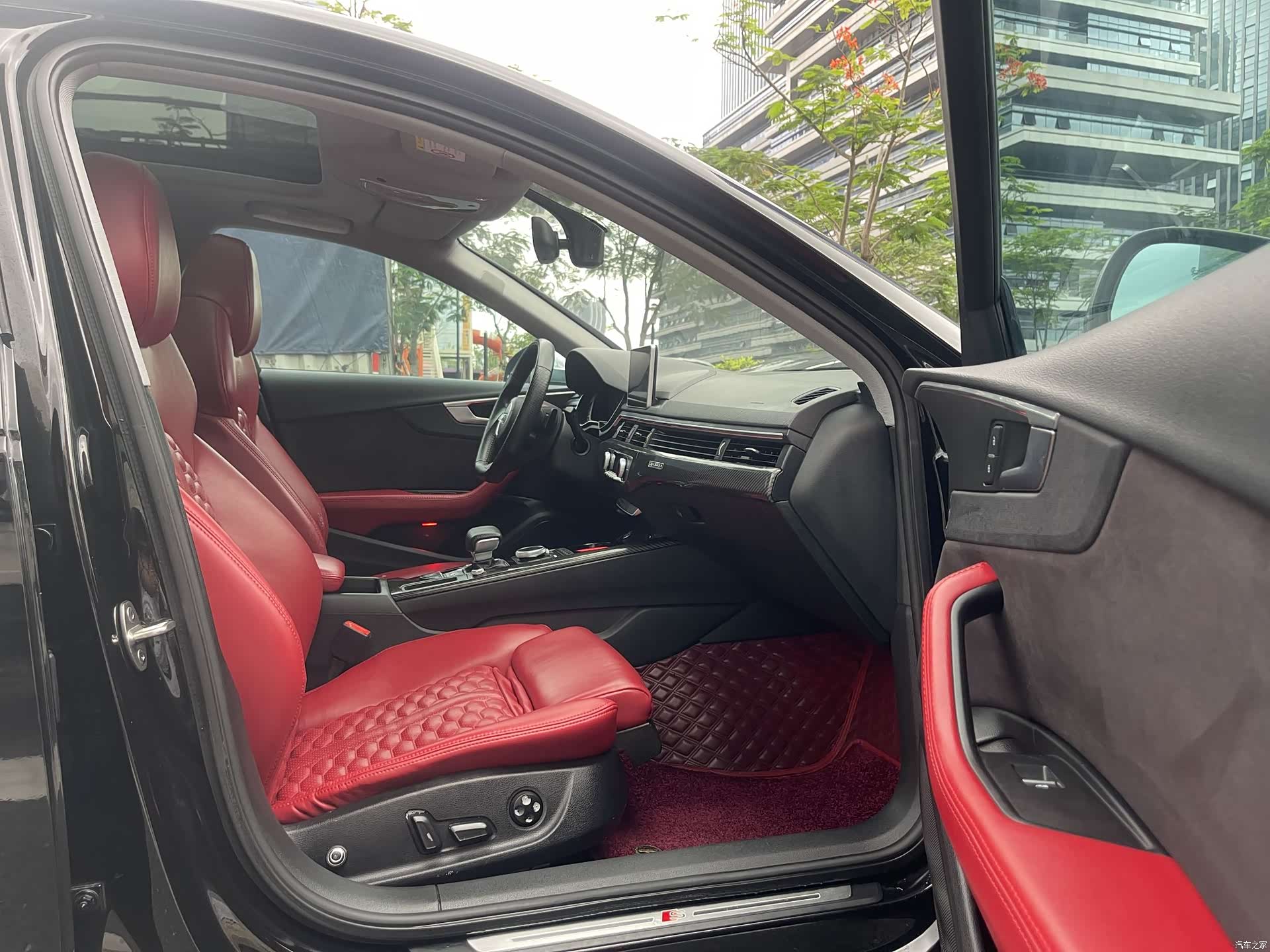 Audi A4L, 2019 17