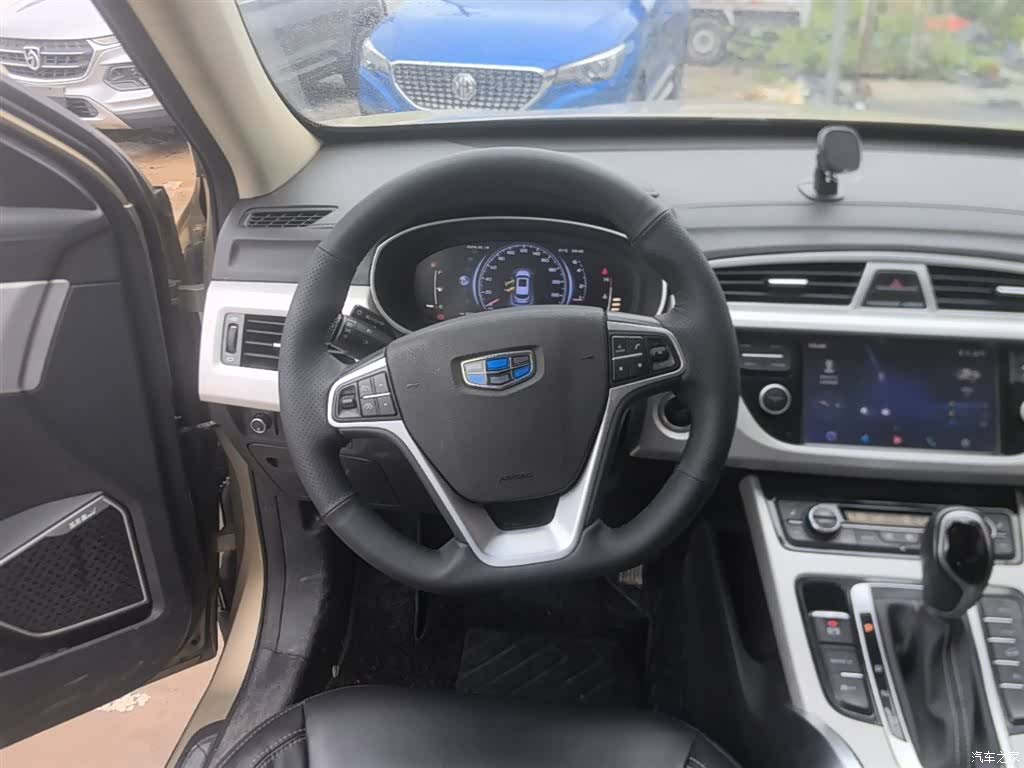 Geely Boyue, 2019 11