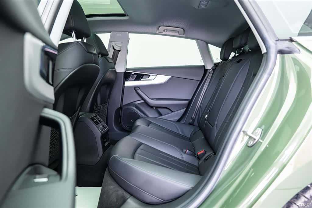 Audi A5, 2023 12