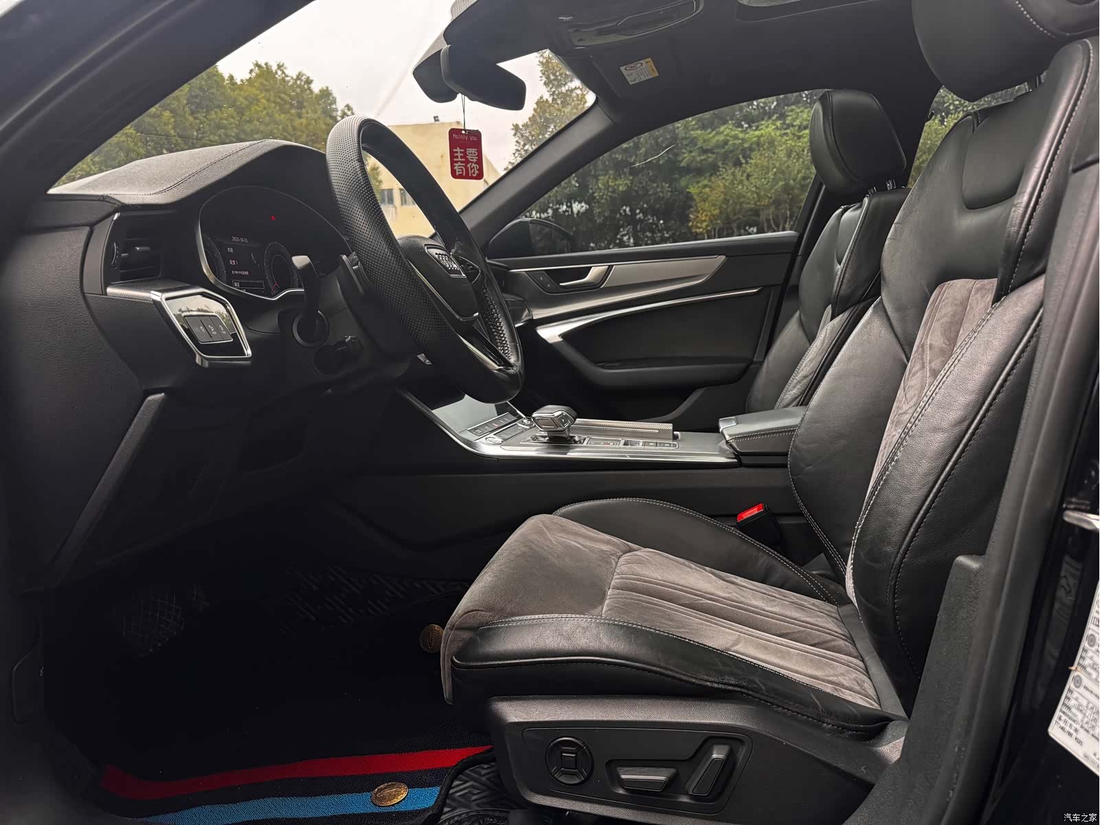 Audi A6L, 2019 8