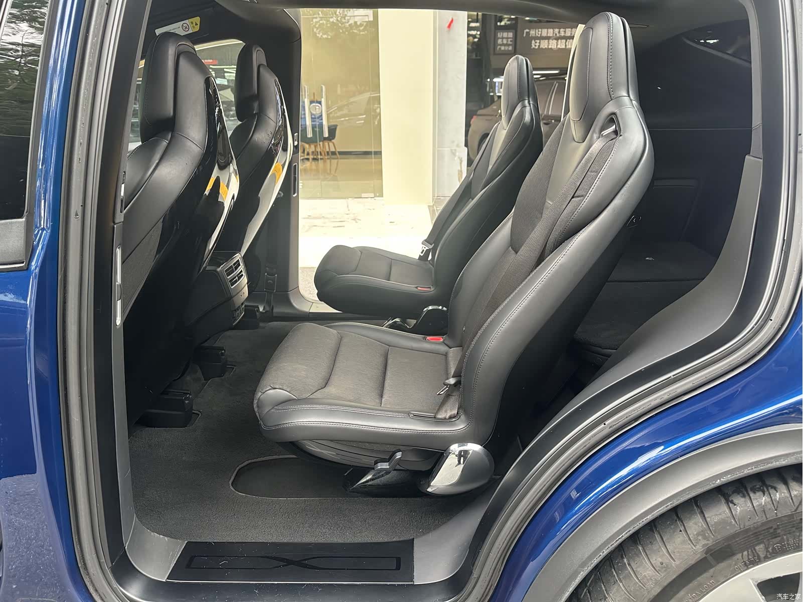 Tesla Model X, 2017 7