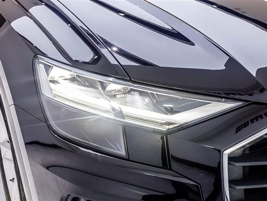 Audi Q8 Audi Q8