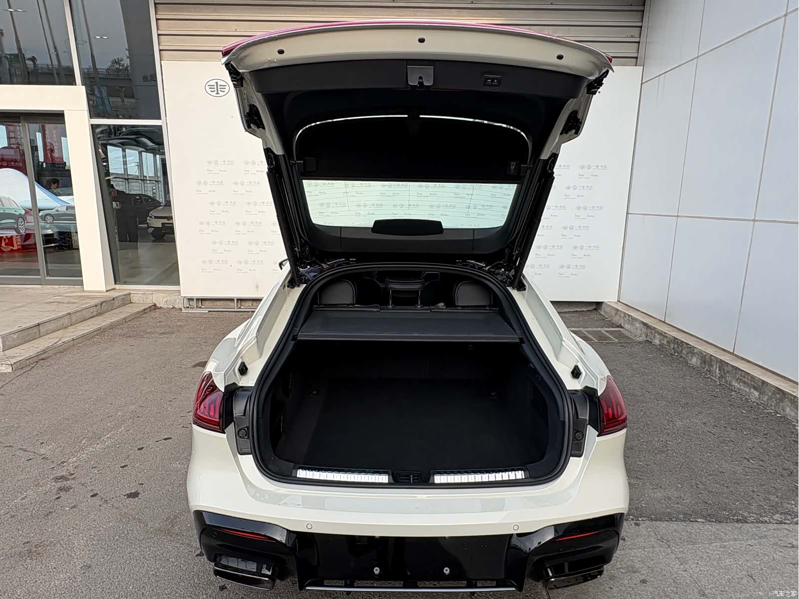 Audi A5, 1900 11